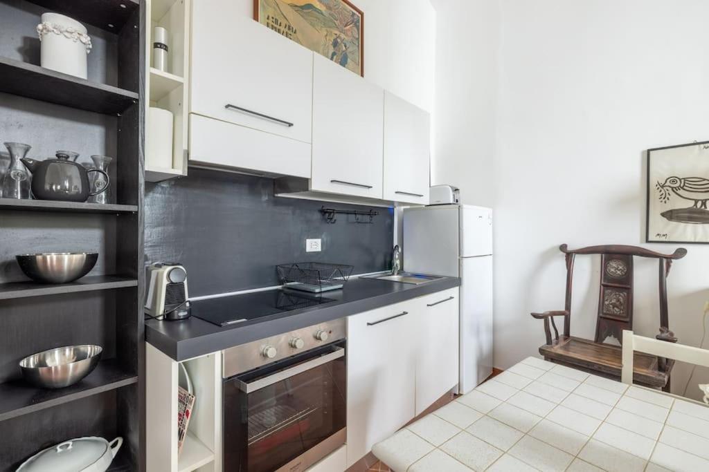 Colosseum Charming Apartment Rome Exterior photo